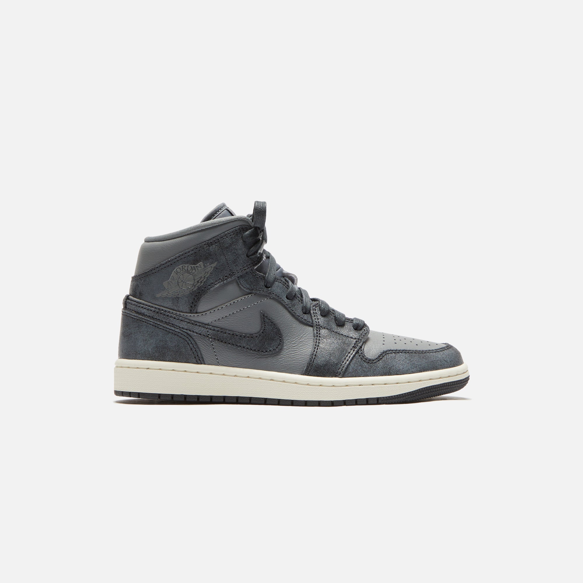 Nike WMNS Air Jordan 1 Mid SE - Smoke Grey / Off Noir / Sail