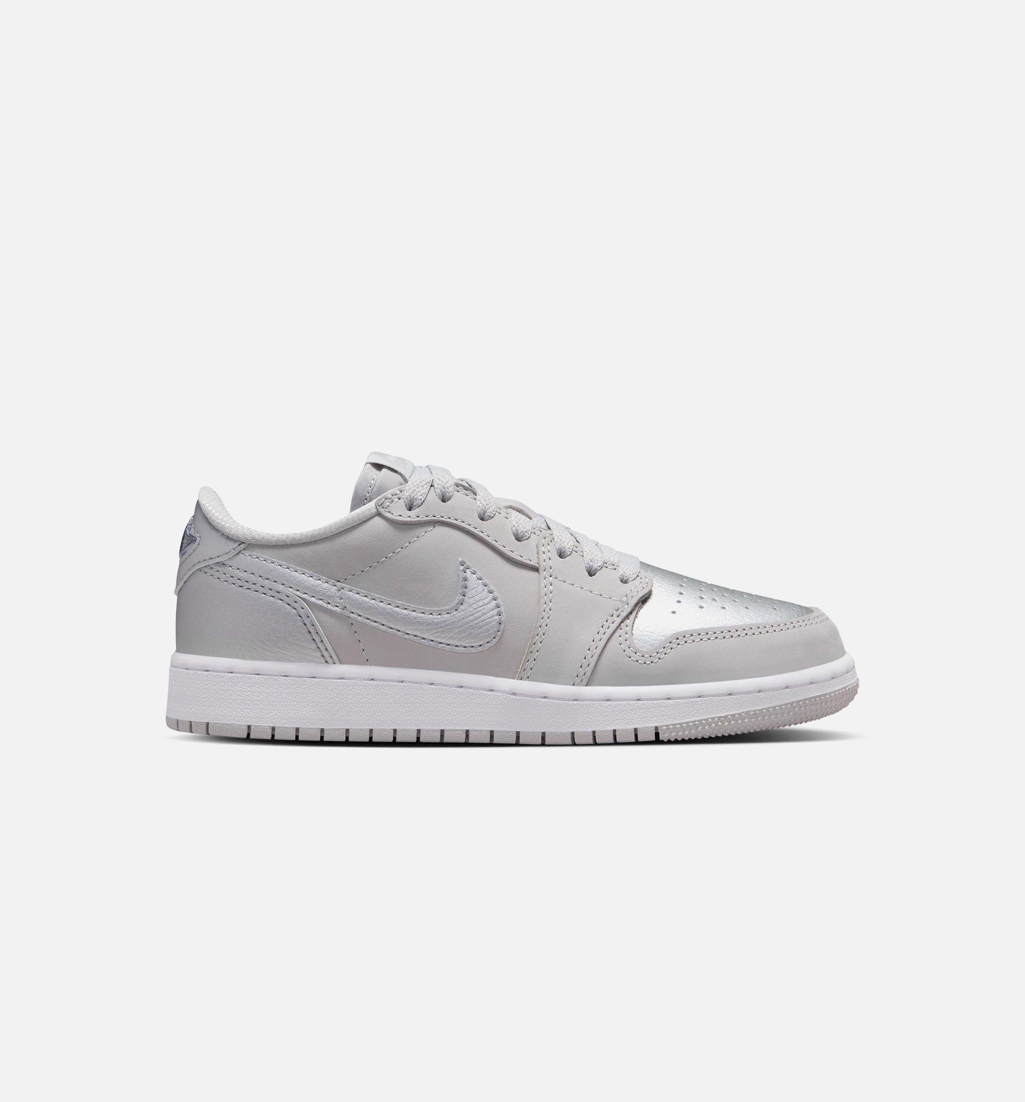 Air Jordan 1 Retro Low OG Silver Grade School Lifestyle Shoe - Neutral Grey/Metallic Silver/White