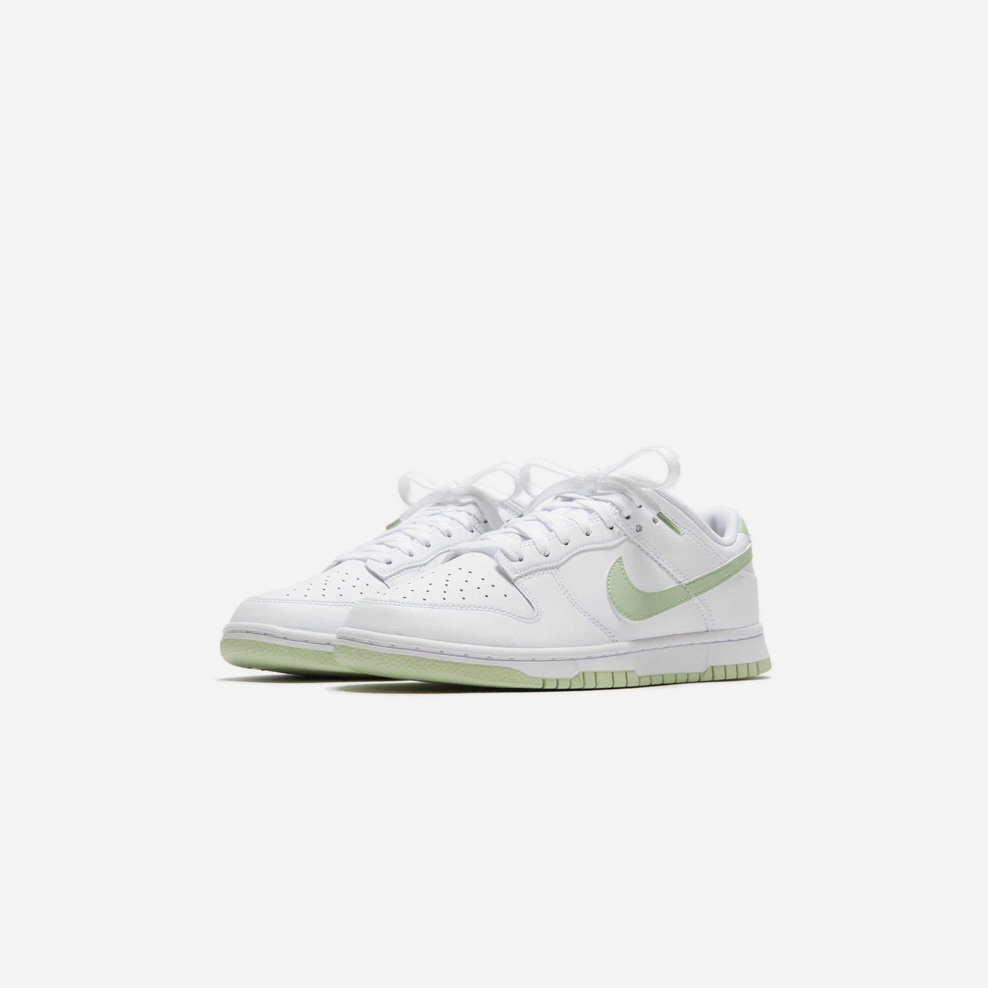 Nike Dunk Low Retro - White / Honeydew