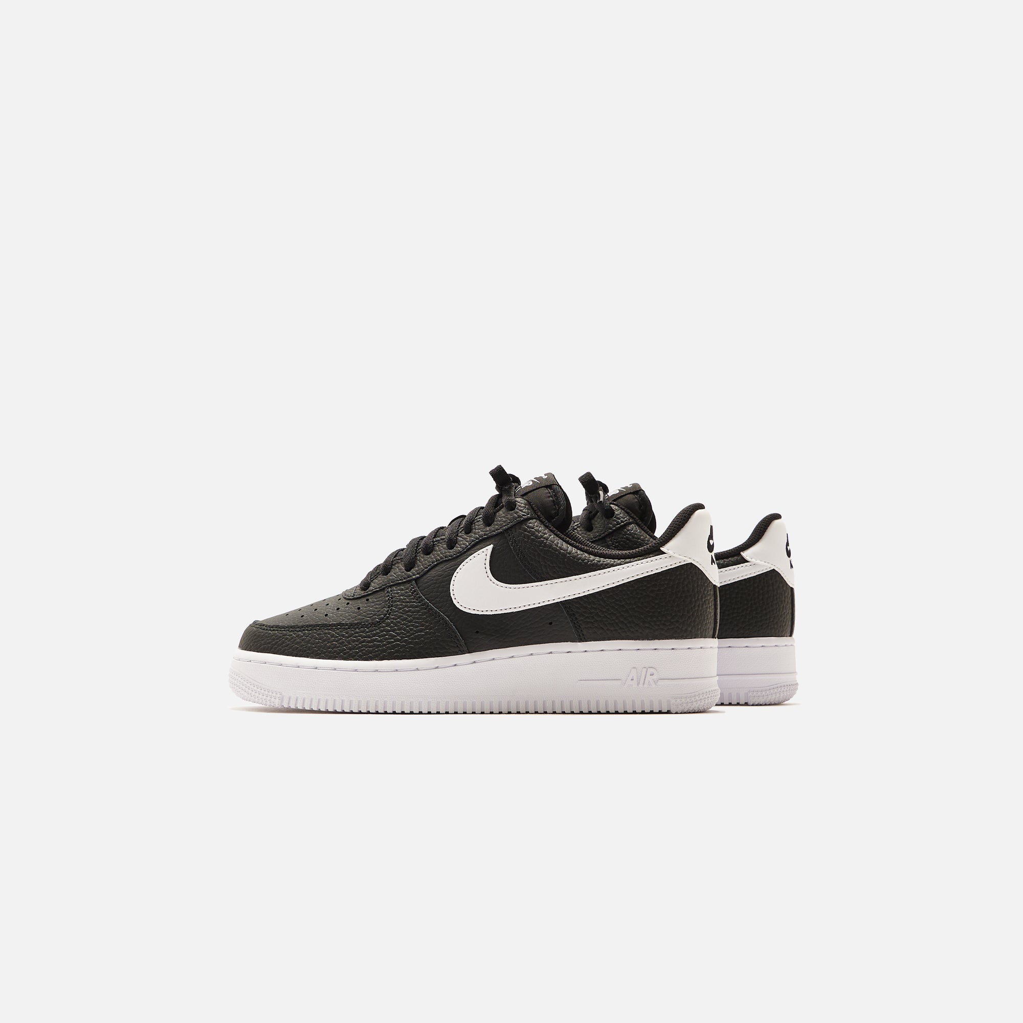 Nike Air Force 1 `07 - Black / White