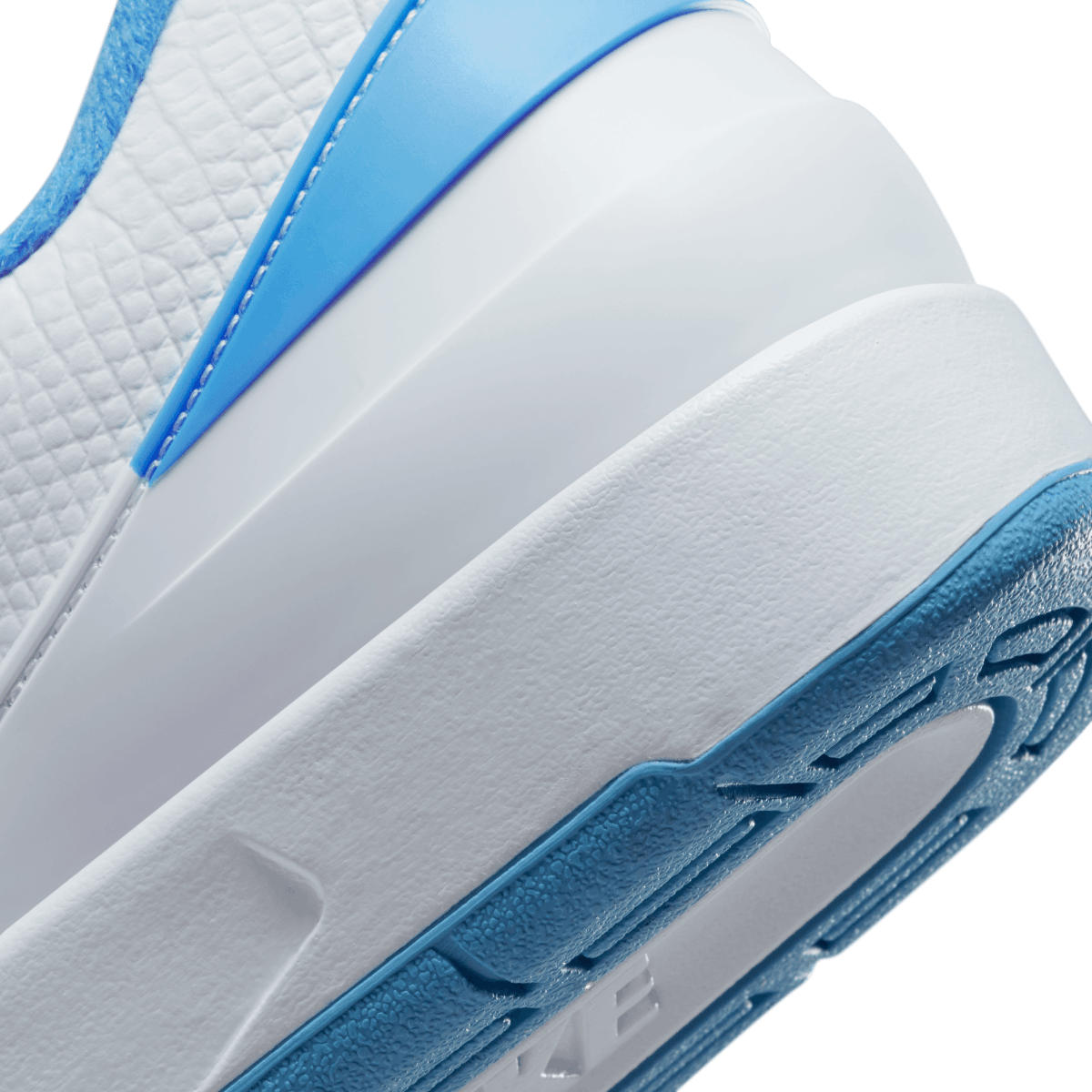 Air Jordan 2 Retro Low 'UNC'