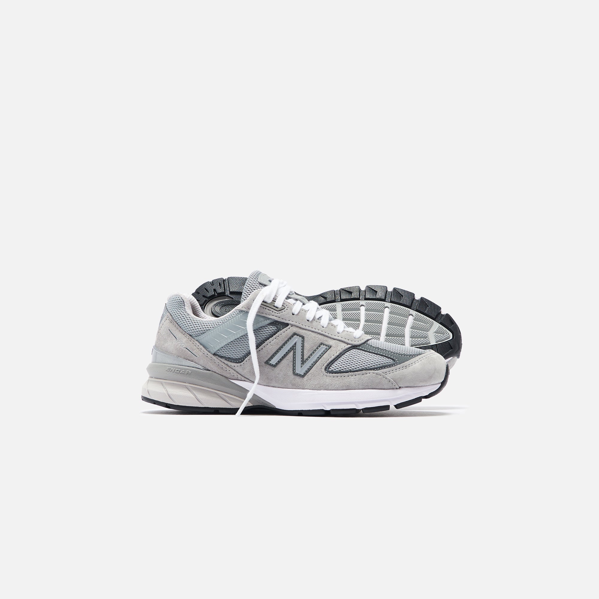 New Balance Made in USA 990v5 - Grey / Castlerock