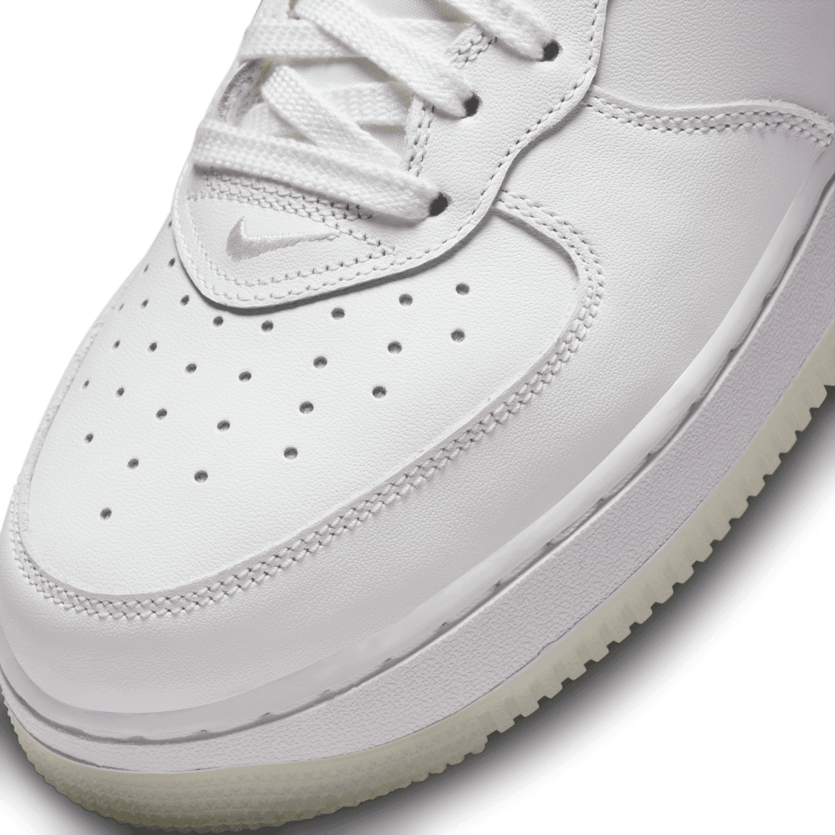 Air Force 1 Mid '07 Jewel 'Colour Of The Month Summit White'