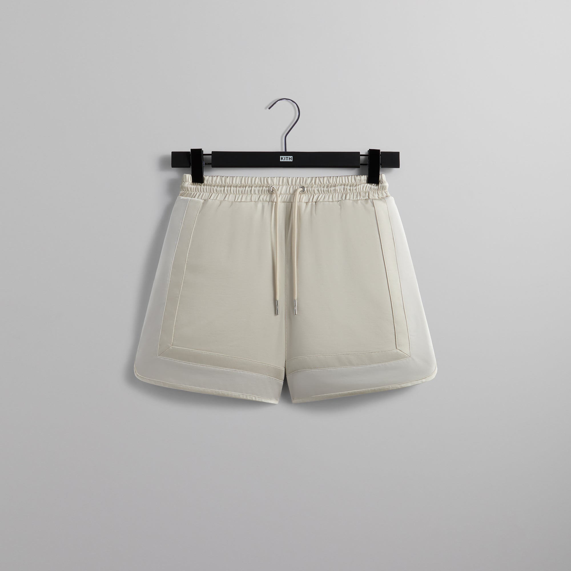 &Kin Satin Dylan Short - Veil