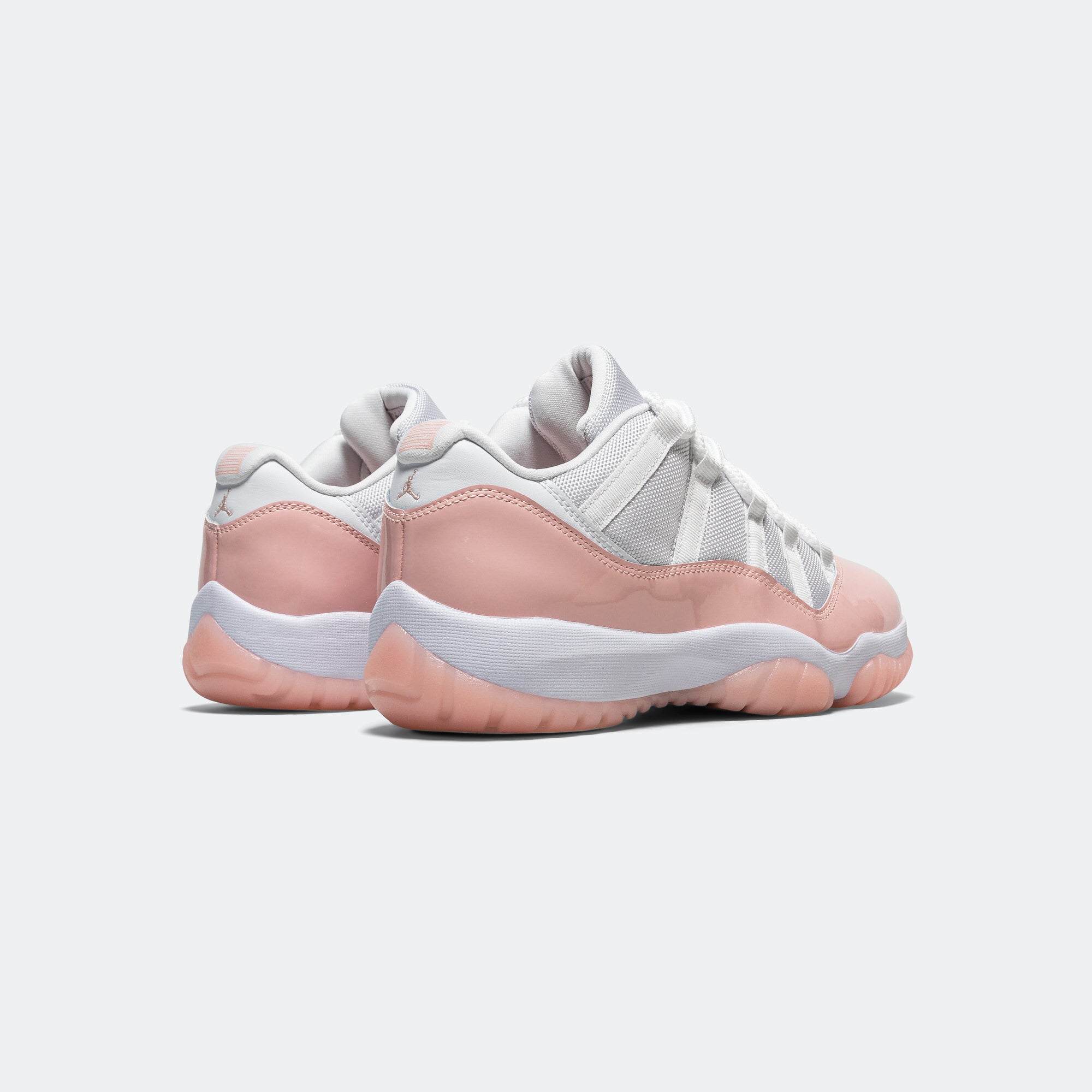 Womens Air Jordan 11 Retro Low - White/Legend Pink