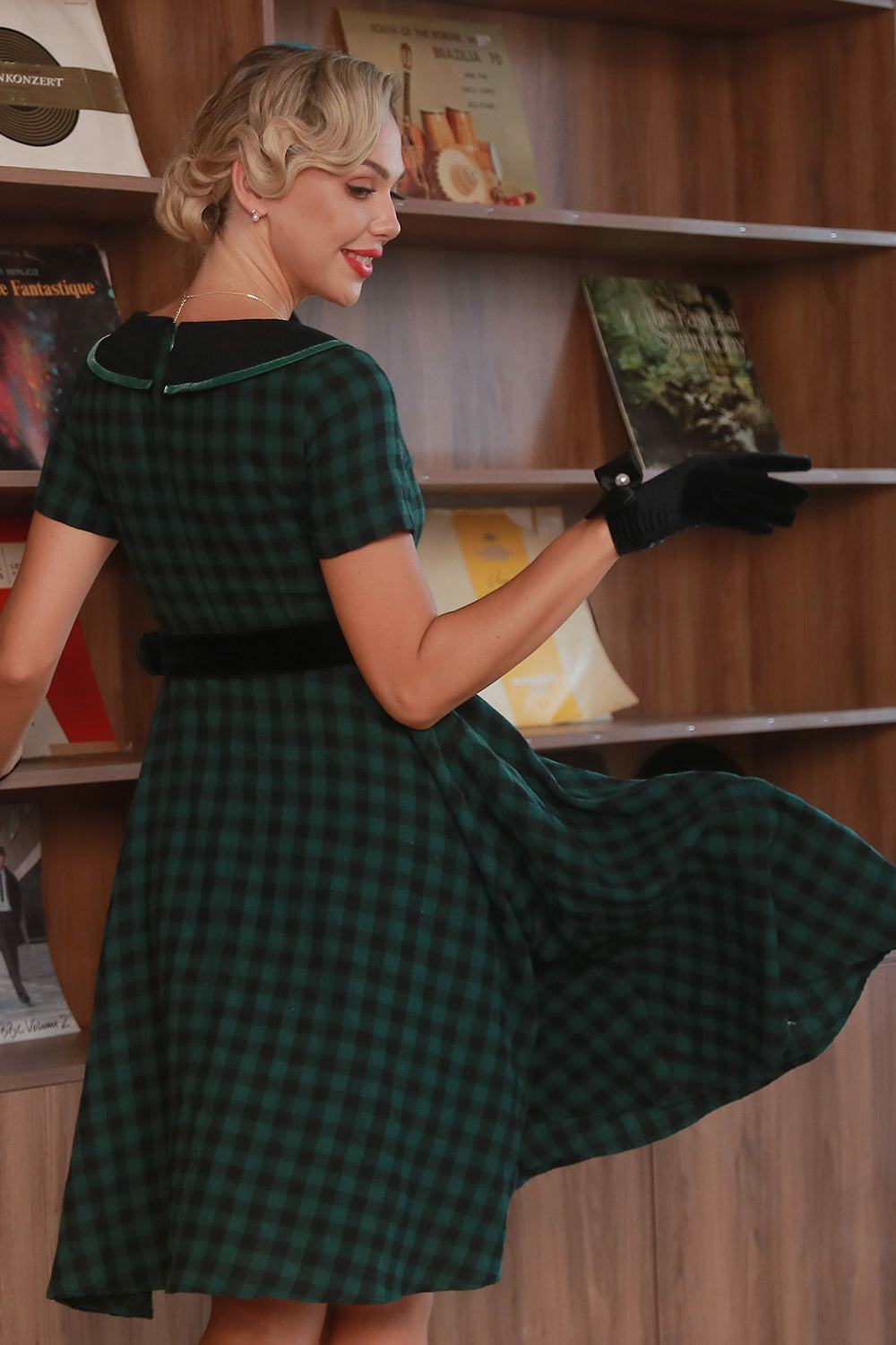 Dark Green V-Neck 1950s Plaid Swing Dress