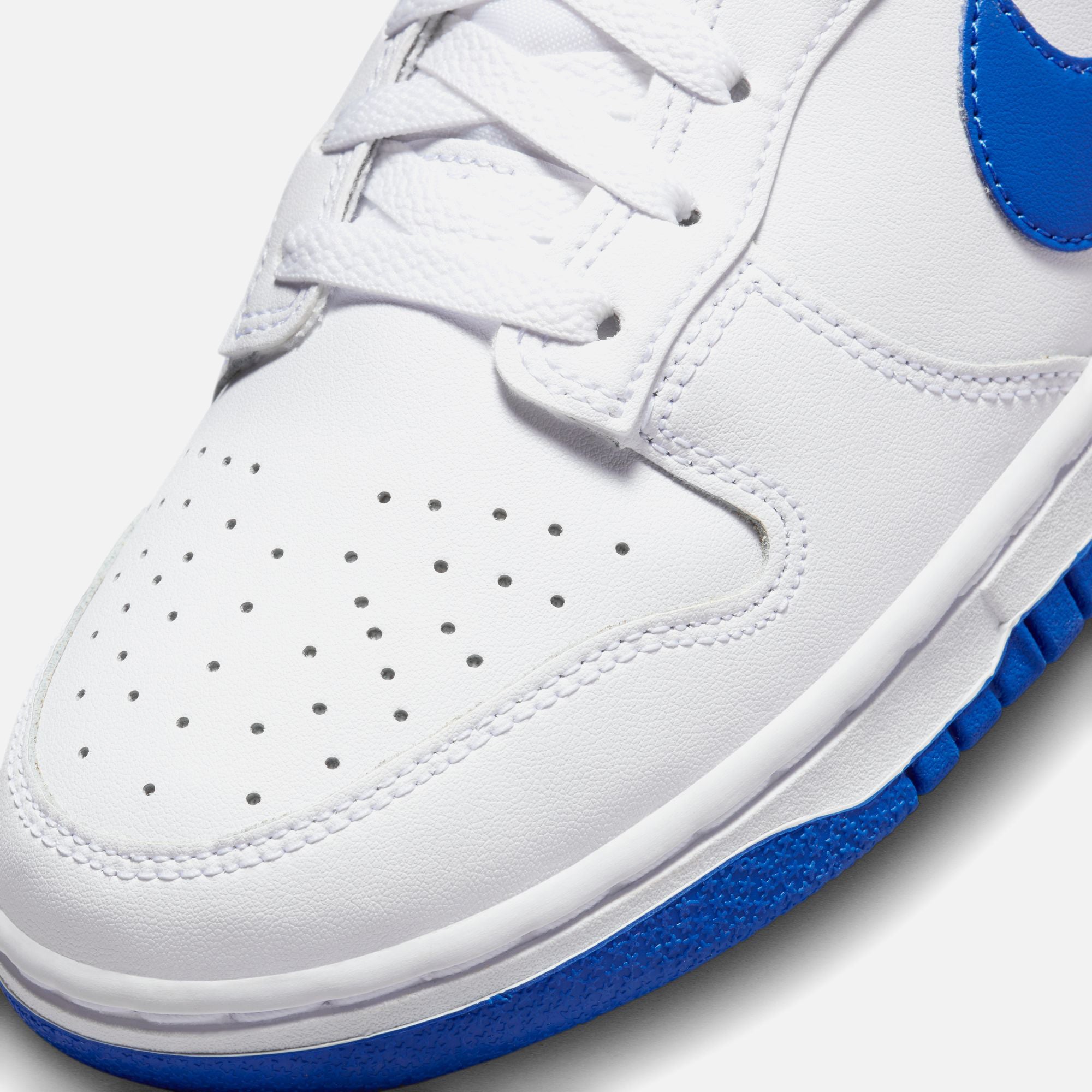 Nike Dunk Low Retro - White / Hyper Royal