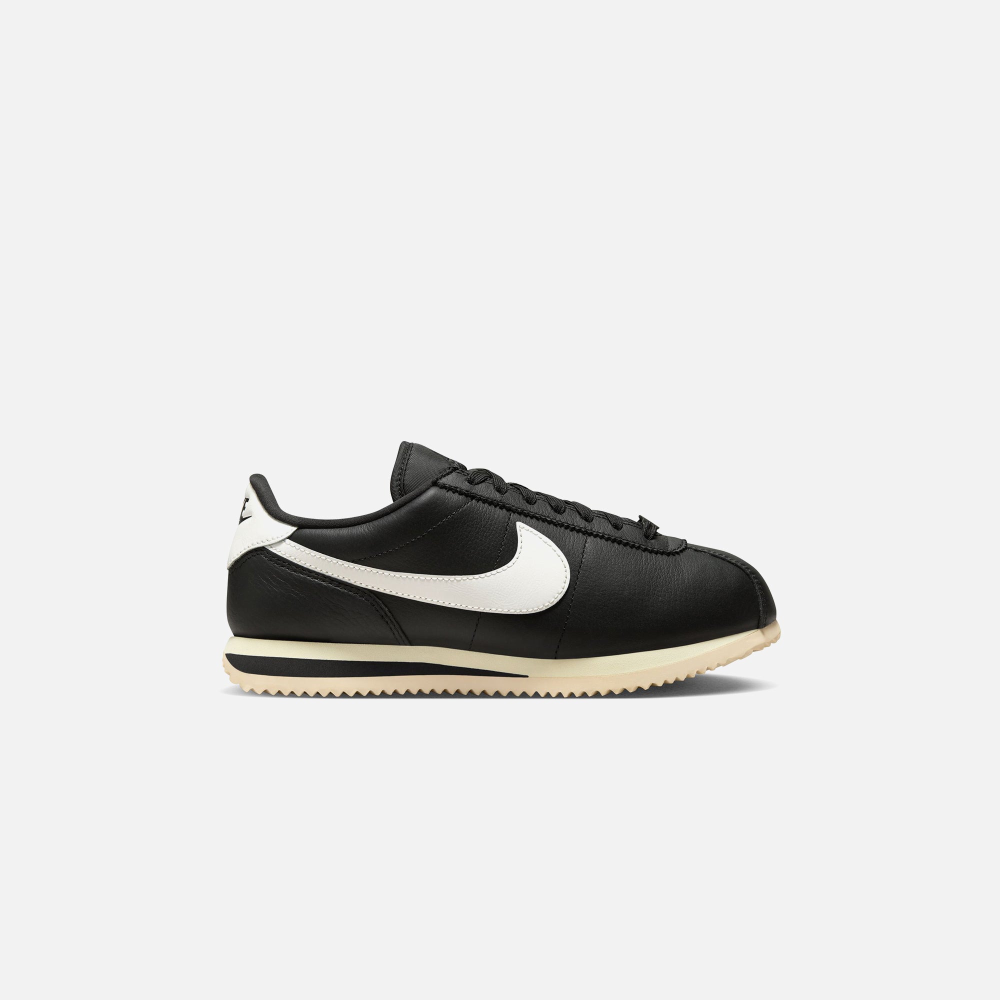 Nike WMNS Cortez 23 - Black / Alabaster / Sail