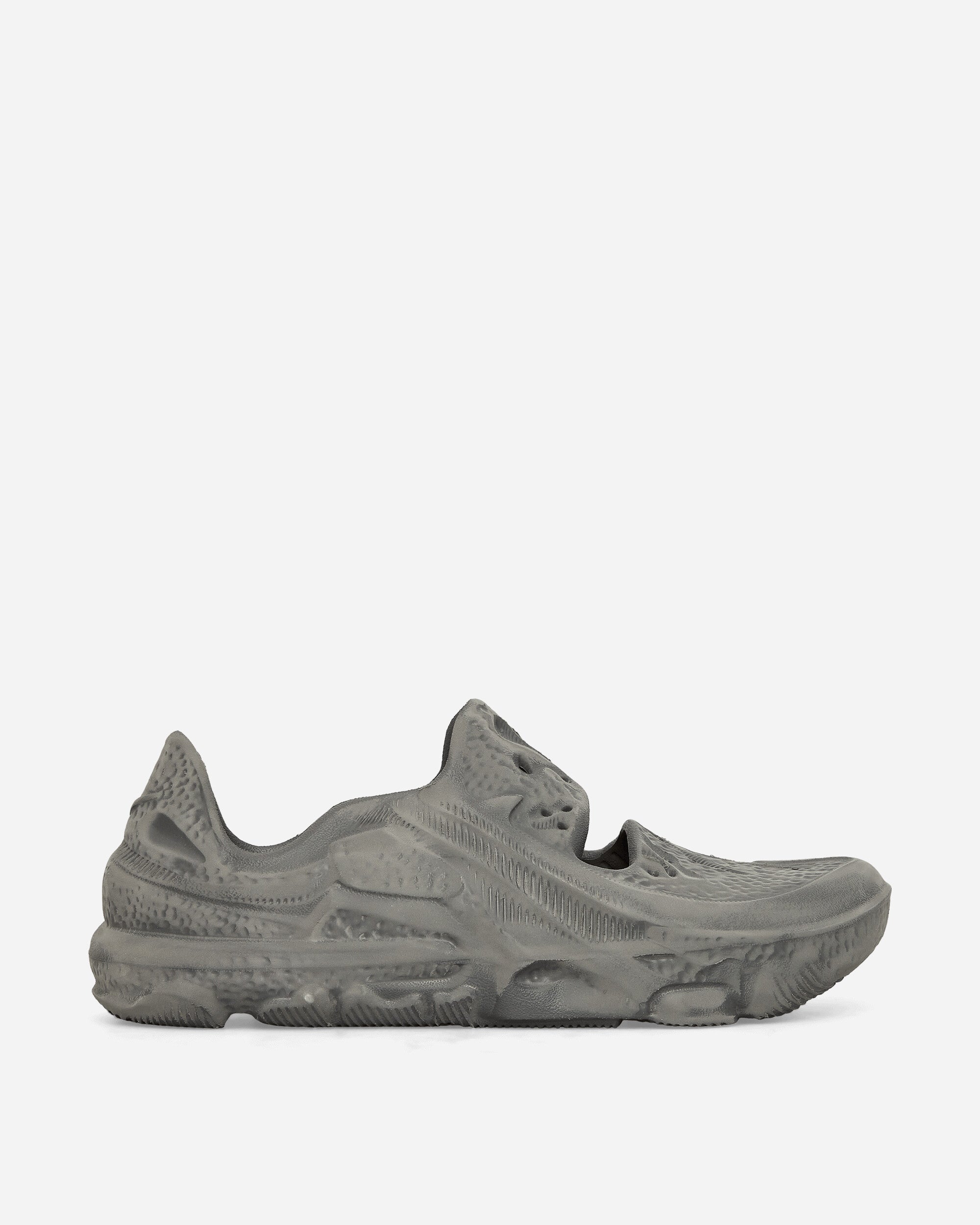 ISPA Universal Sneakers Smoke Grey