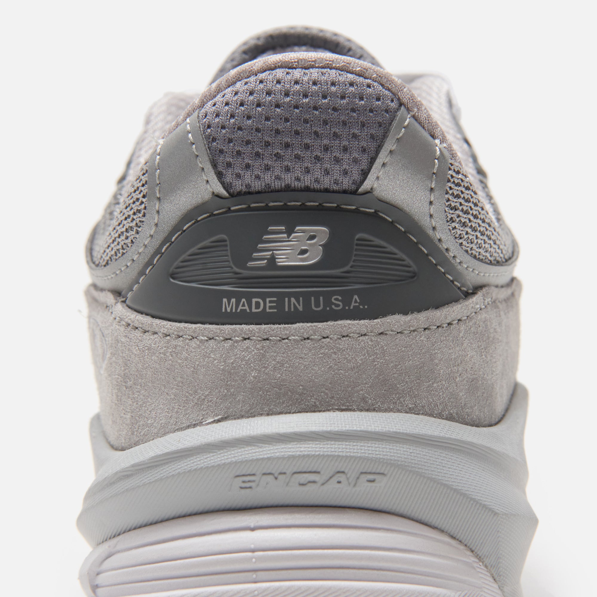 New Balance WMNS Made in US 990v6 - Grey