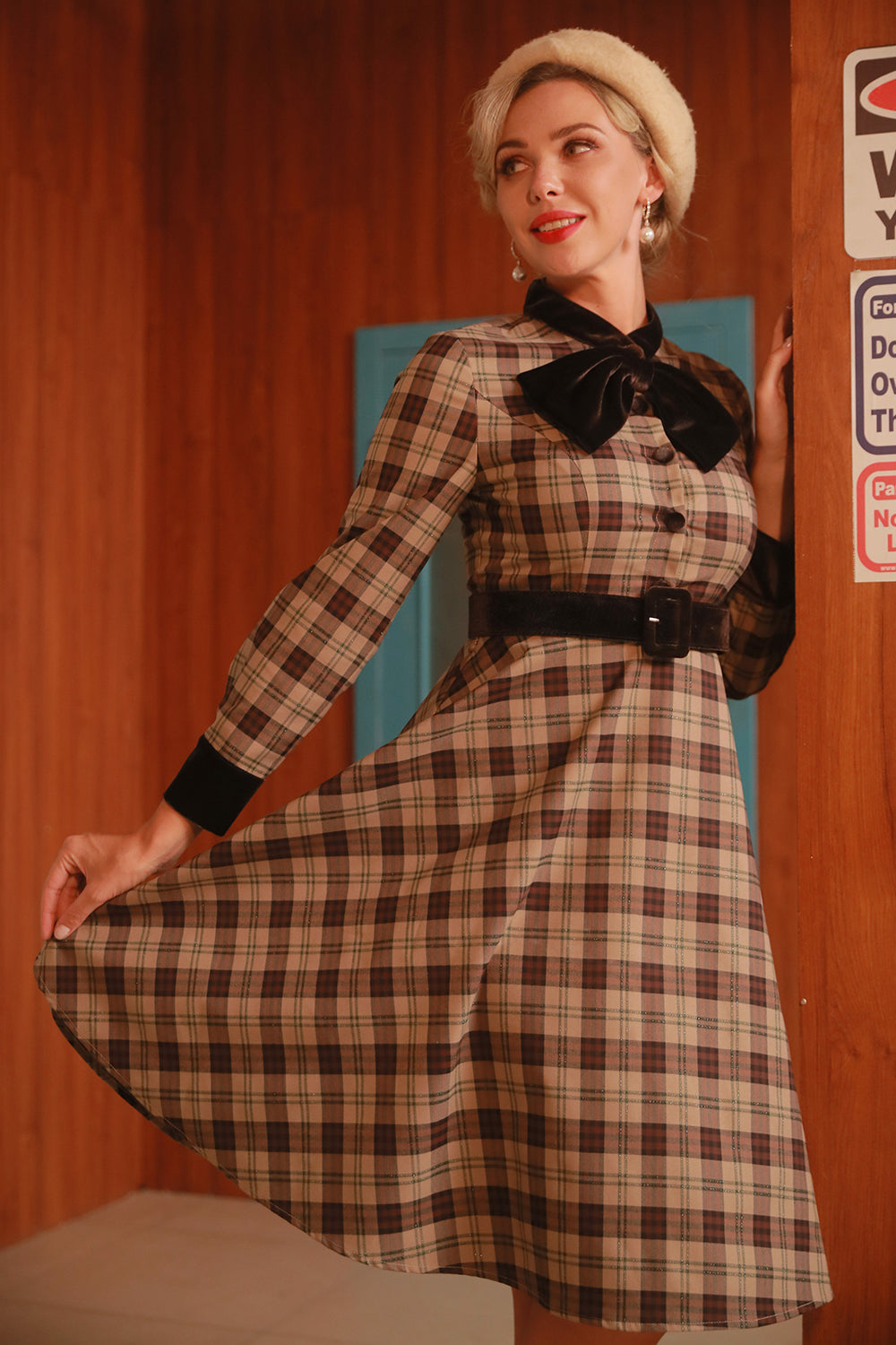 Coffee Gingham Vintage 1950s Dress with Sleeves