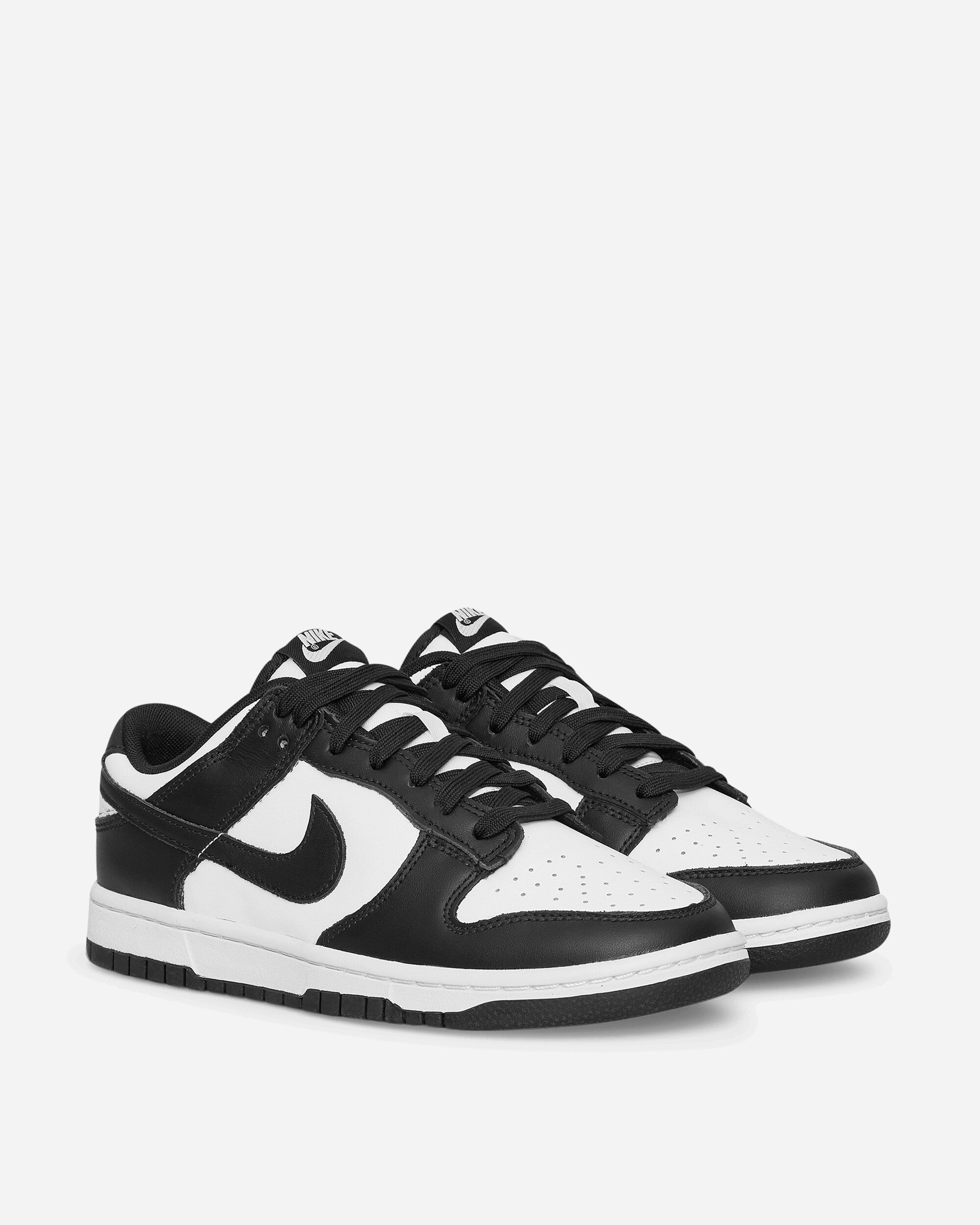 WMNS Dunk Low Sneakers White / Black