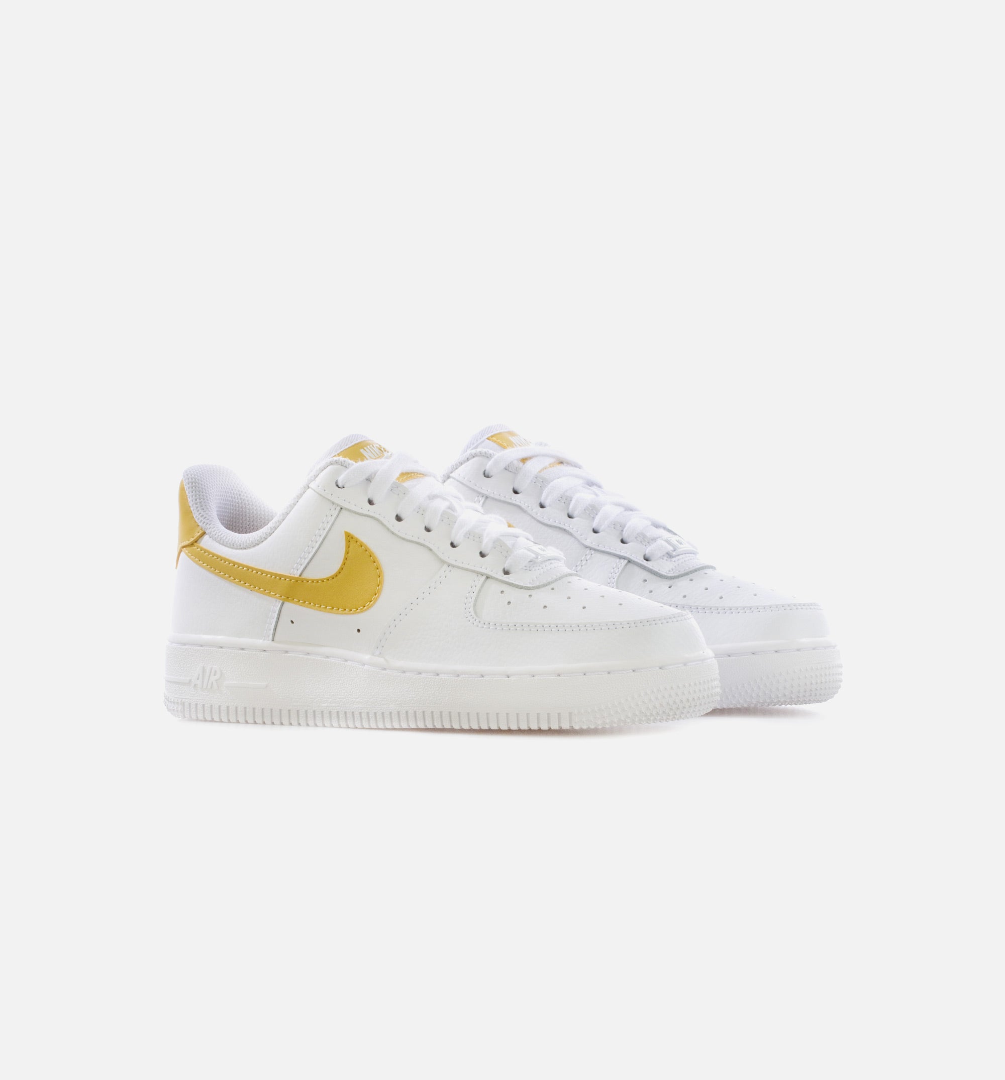 Air Force 1 '07 Saturn Gold Womens Lifestyle Shoe - White/Yellow