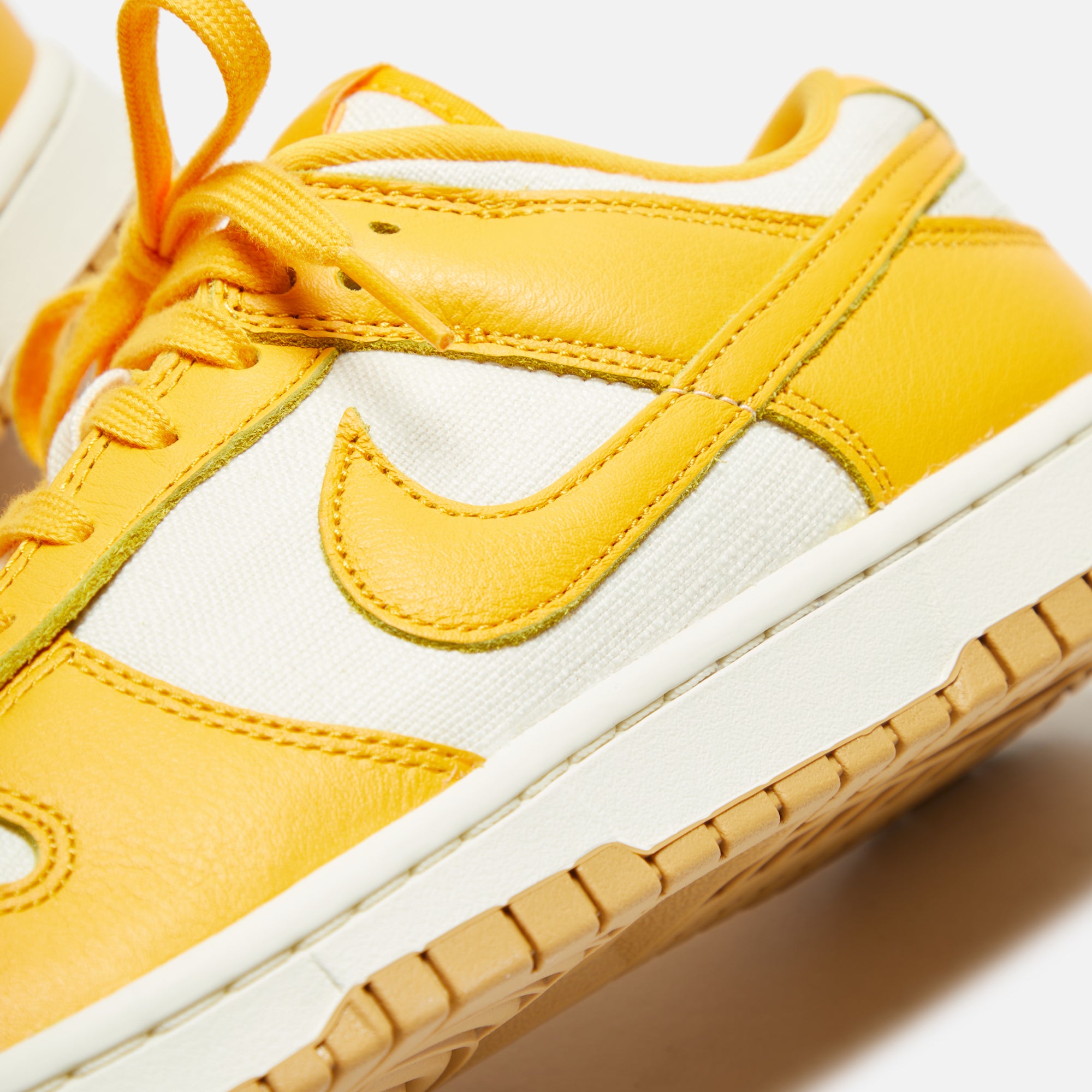 Nike Dunk Low Retro - University Gold / Coconut Milk / Soft Yellow / Gum Light Brown