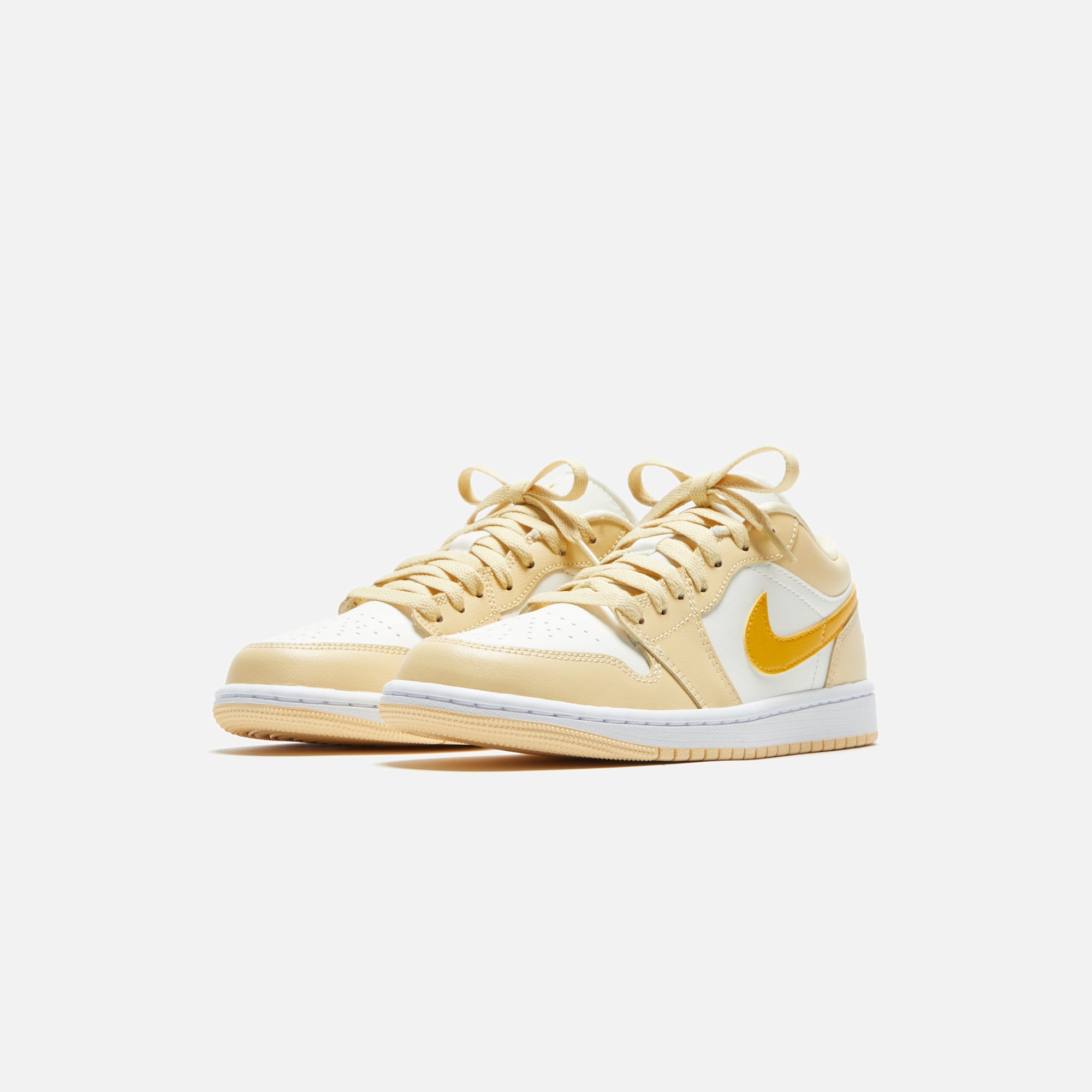 Nike WMNS Air Jordan 1 Low - Sail / Yellow Ochre / Legend