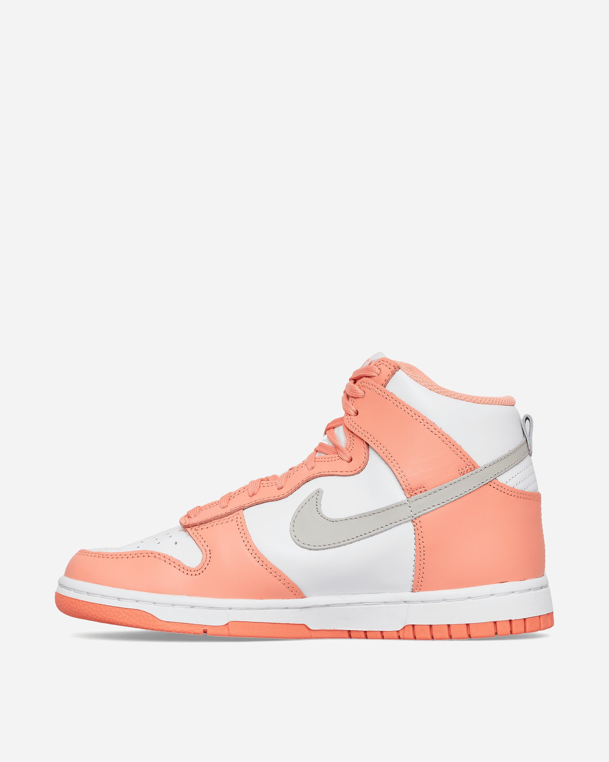 WMNS Dunk High Sneakers Salmon