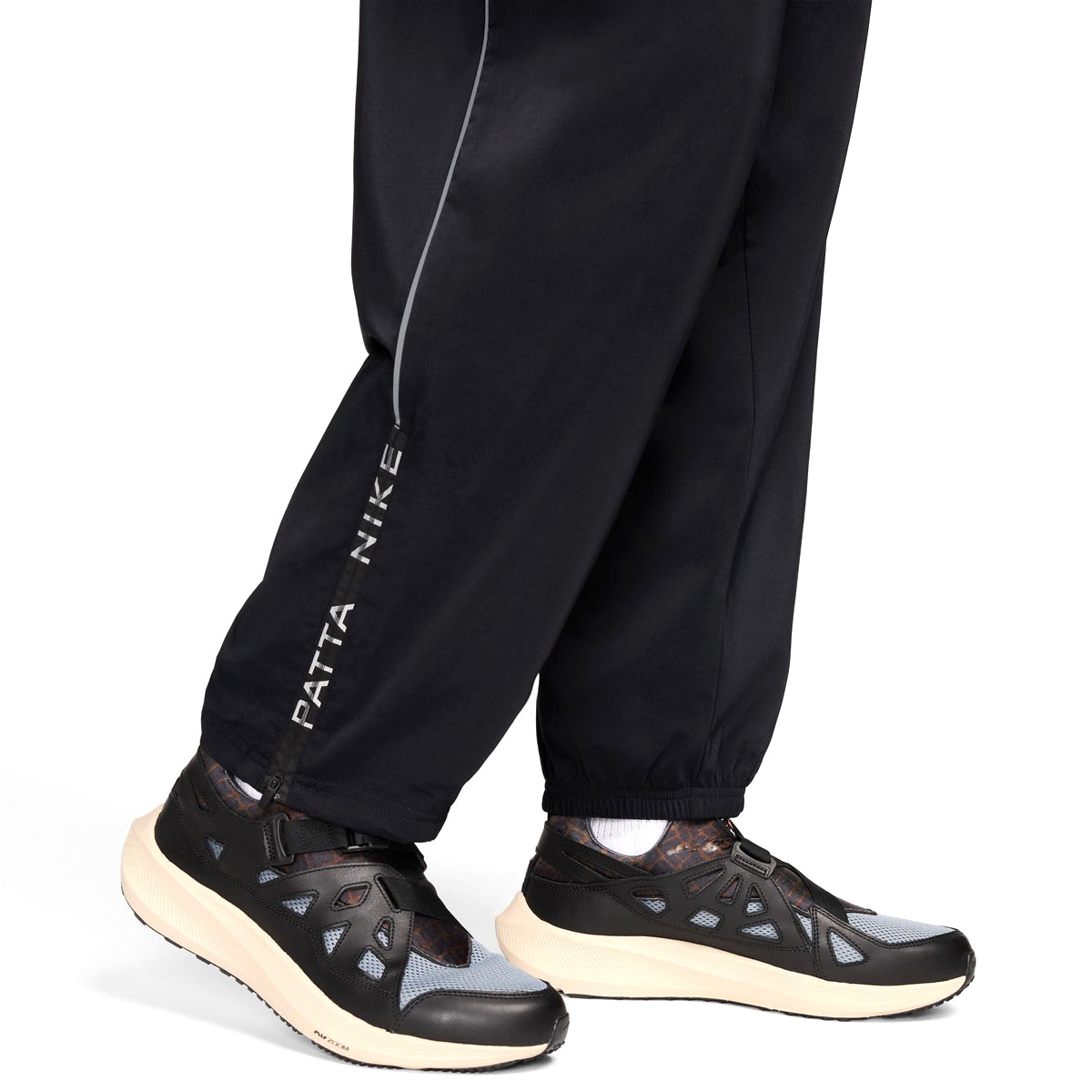 + Patta Track Pants 'Black'