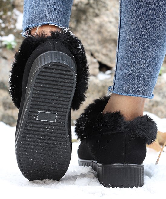 Black Faux Fur-Lined Snow Boot - Women
