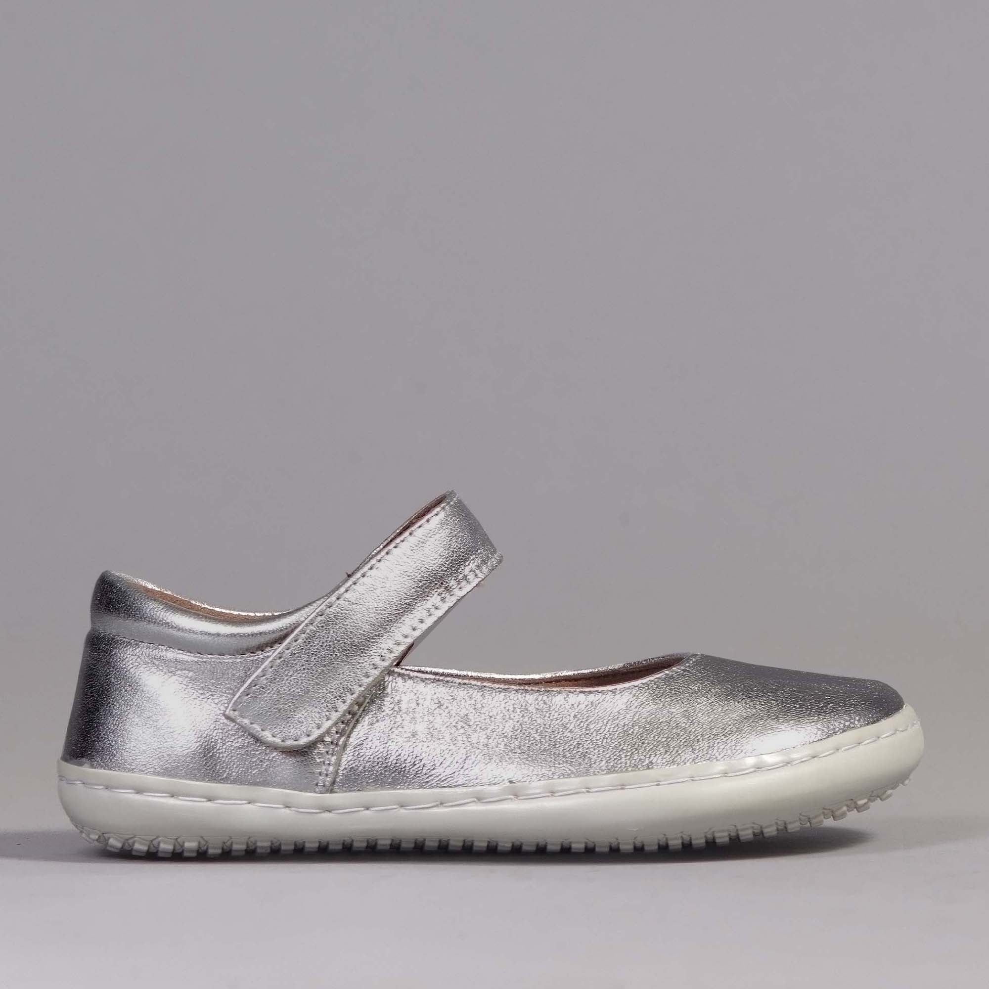 Girls High-Bar Shoes with Removable Footbed in Silver - 12624