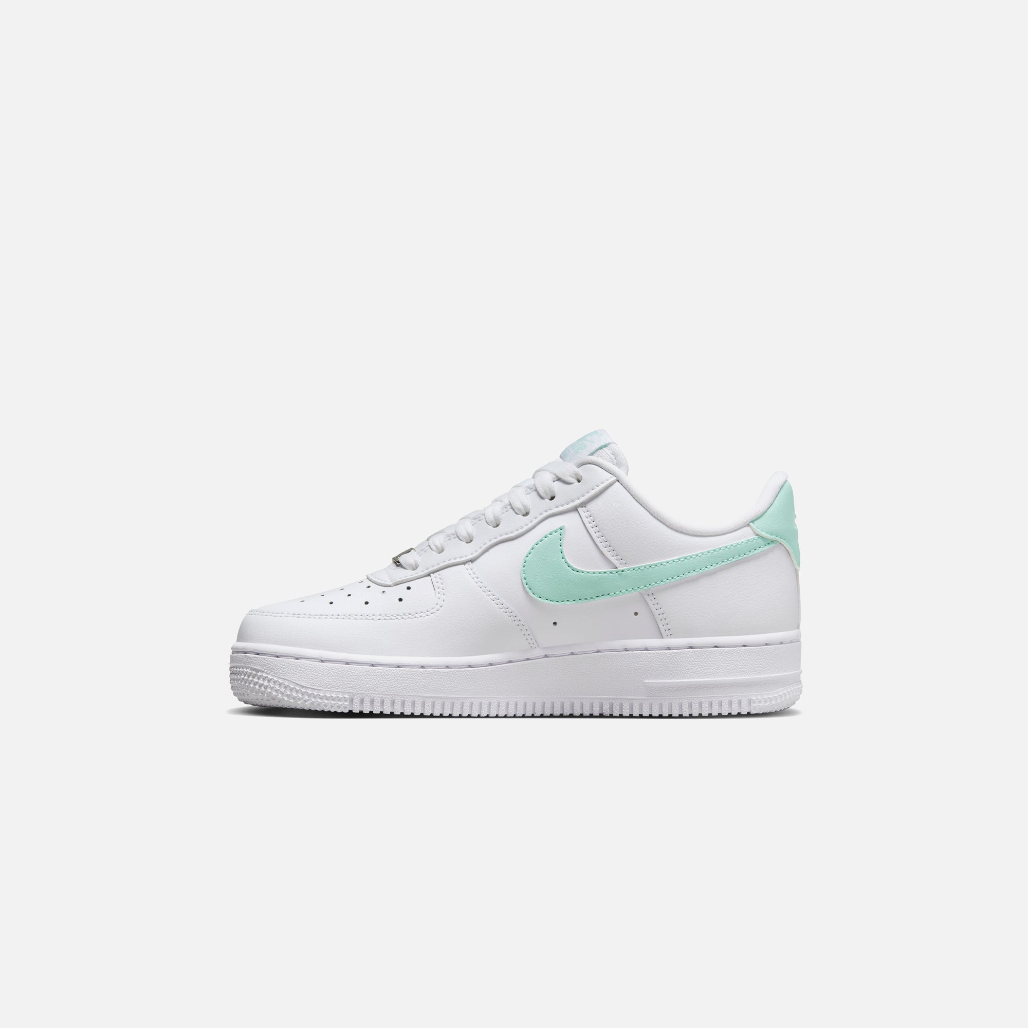 Nike WMNS Air Force 1 `07 - White / Jade Ice