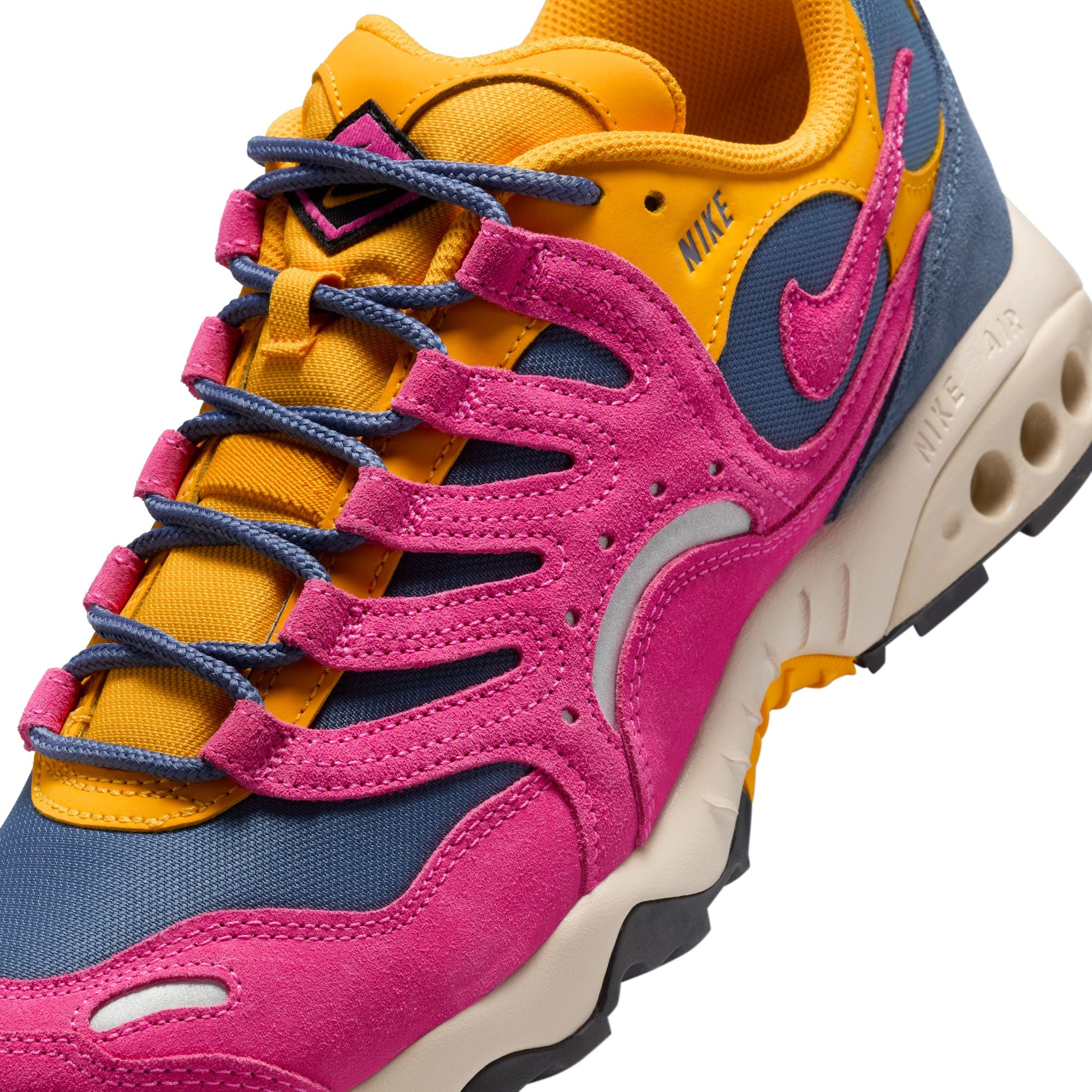 Nike Air Terra Humara SP Alchemy Pink/Alchemy Pink-Sanddrift FQ9084-600