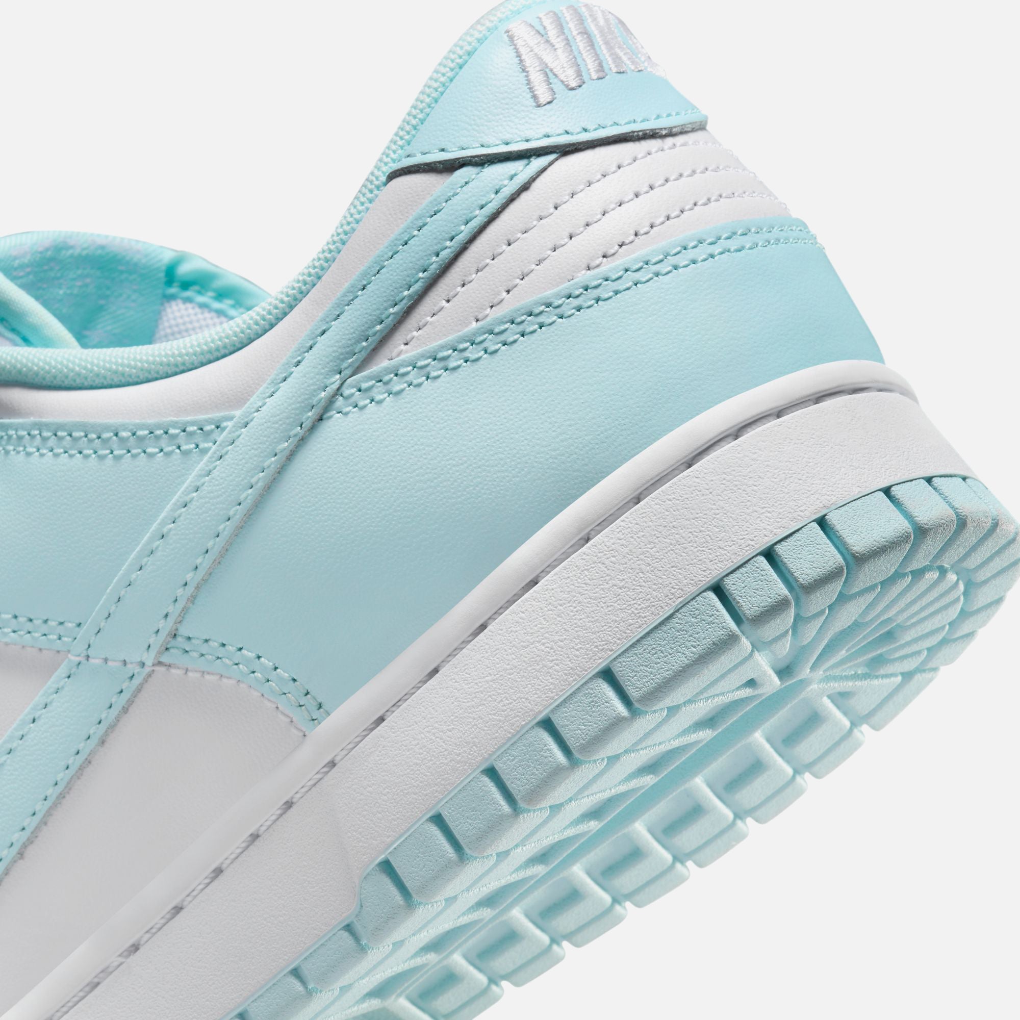 Nike Dunk Low Retro - White / Glacier Blue