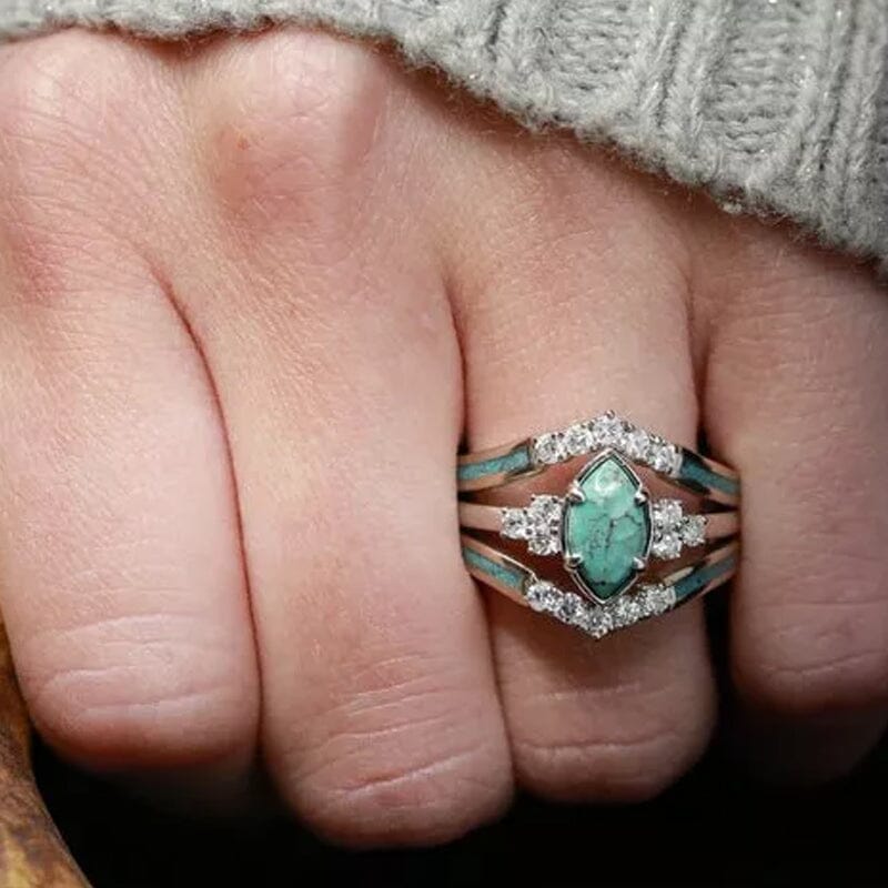 Shiny Turquoise Ring