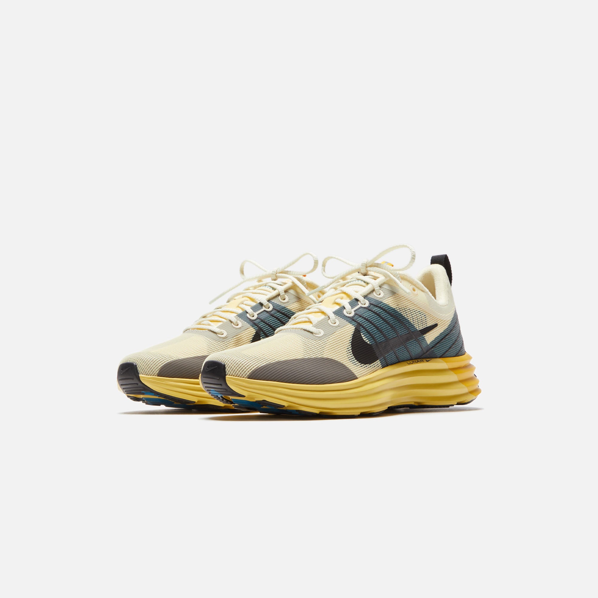 Nike Lunar Roam - Alabaster / Black / Lemon Drop / Green Abyss / Saturn Gold