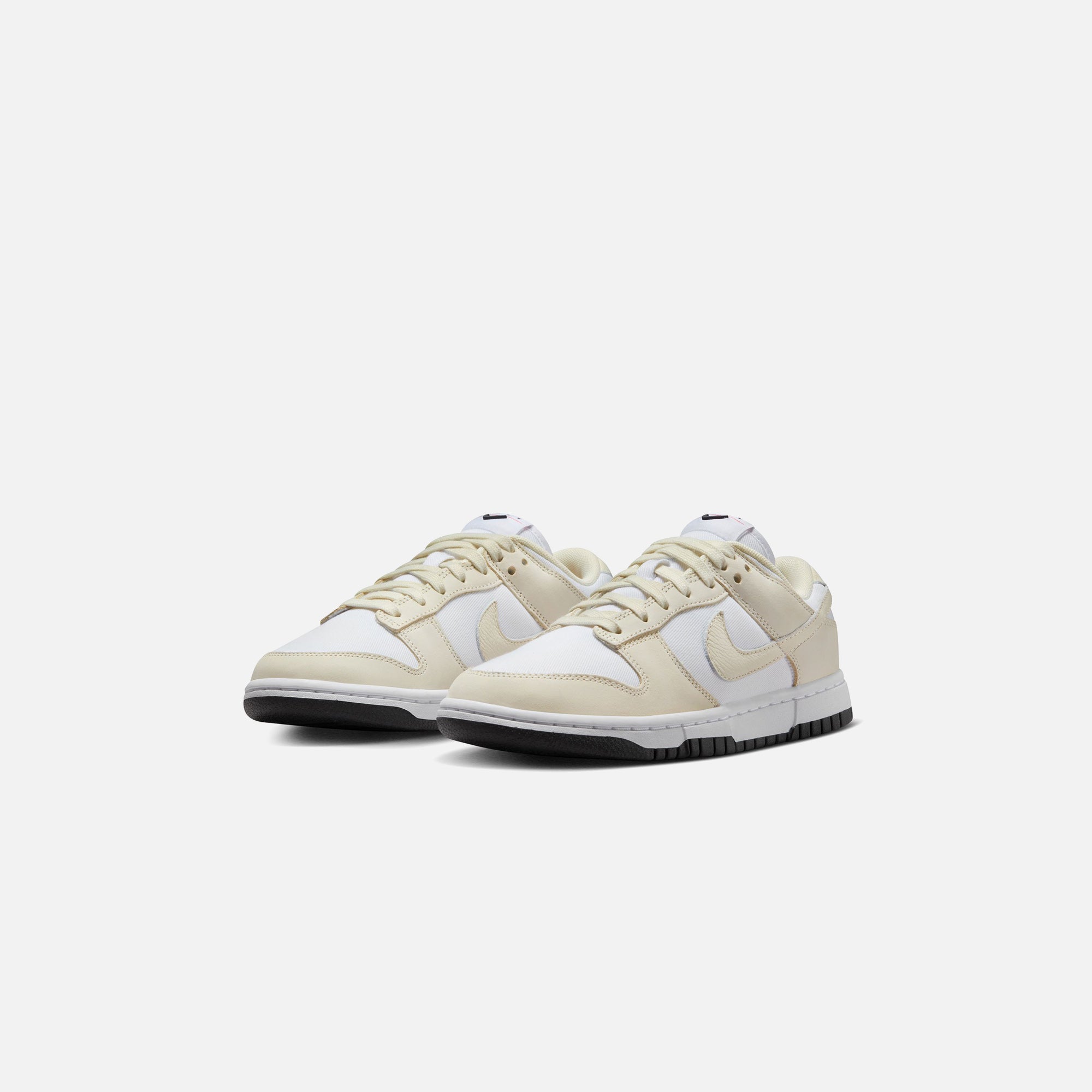 Nike WMNS Dunk Low LX - White / Coconut Milk