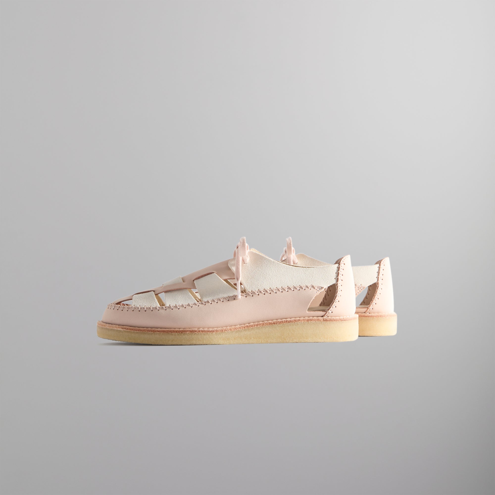 8th St by Ronnie Fieg for Clarks Originals Ridgevale - Light Pink