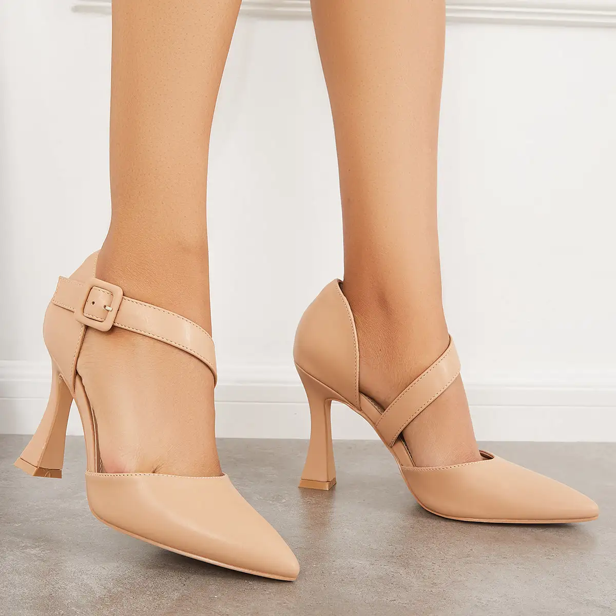 Classic Pointed Toe Pyramid Heels One Cross Strap Pumps