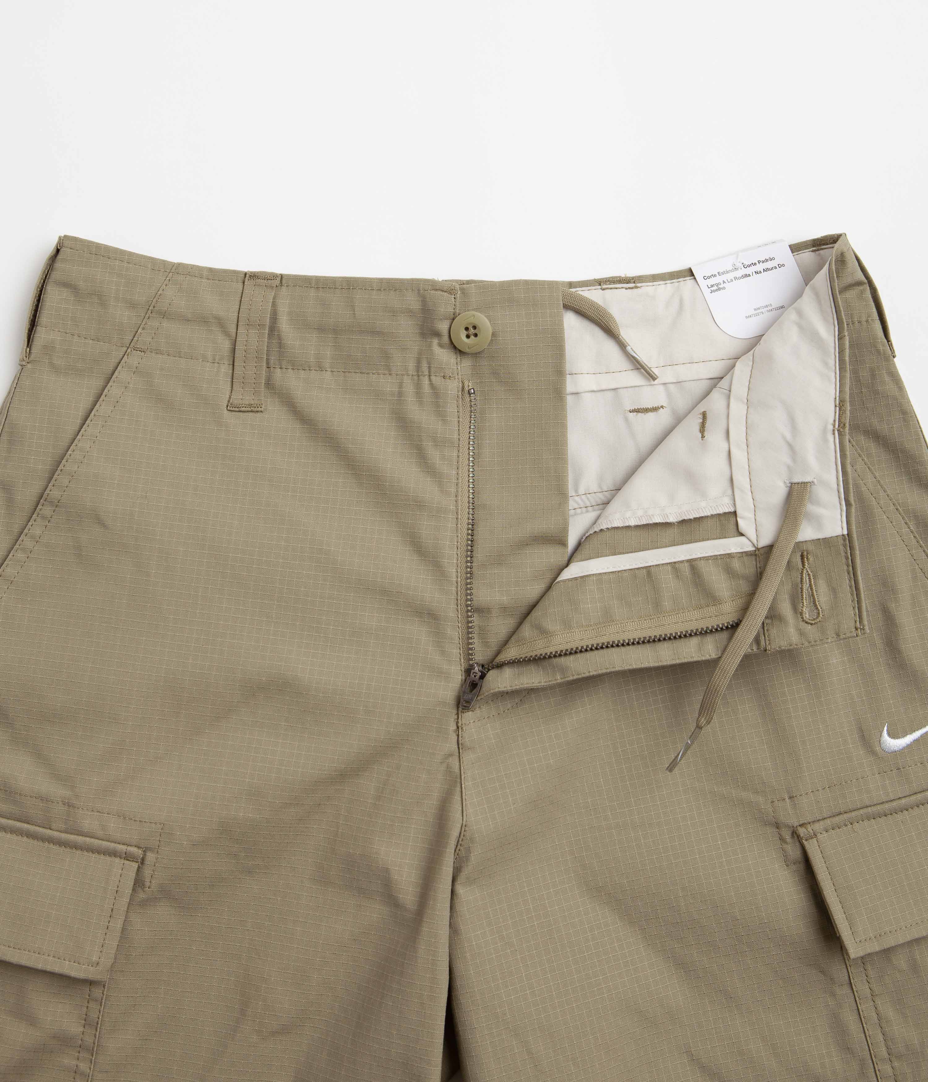 Nike SB Cargo Shorts - Neutral Olive / White