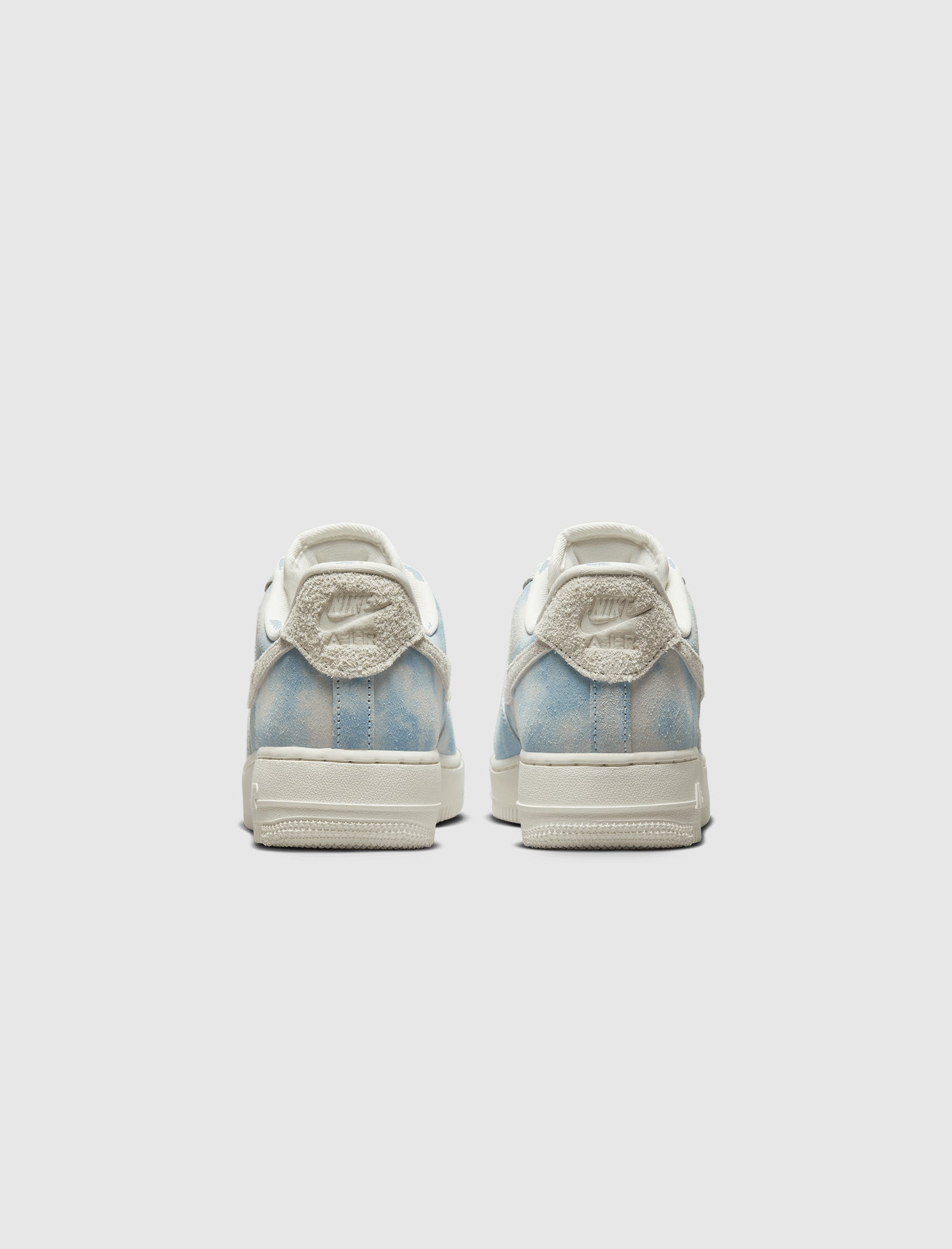 WOMEN'S AIR FORCE 1 '07 SE 