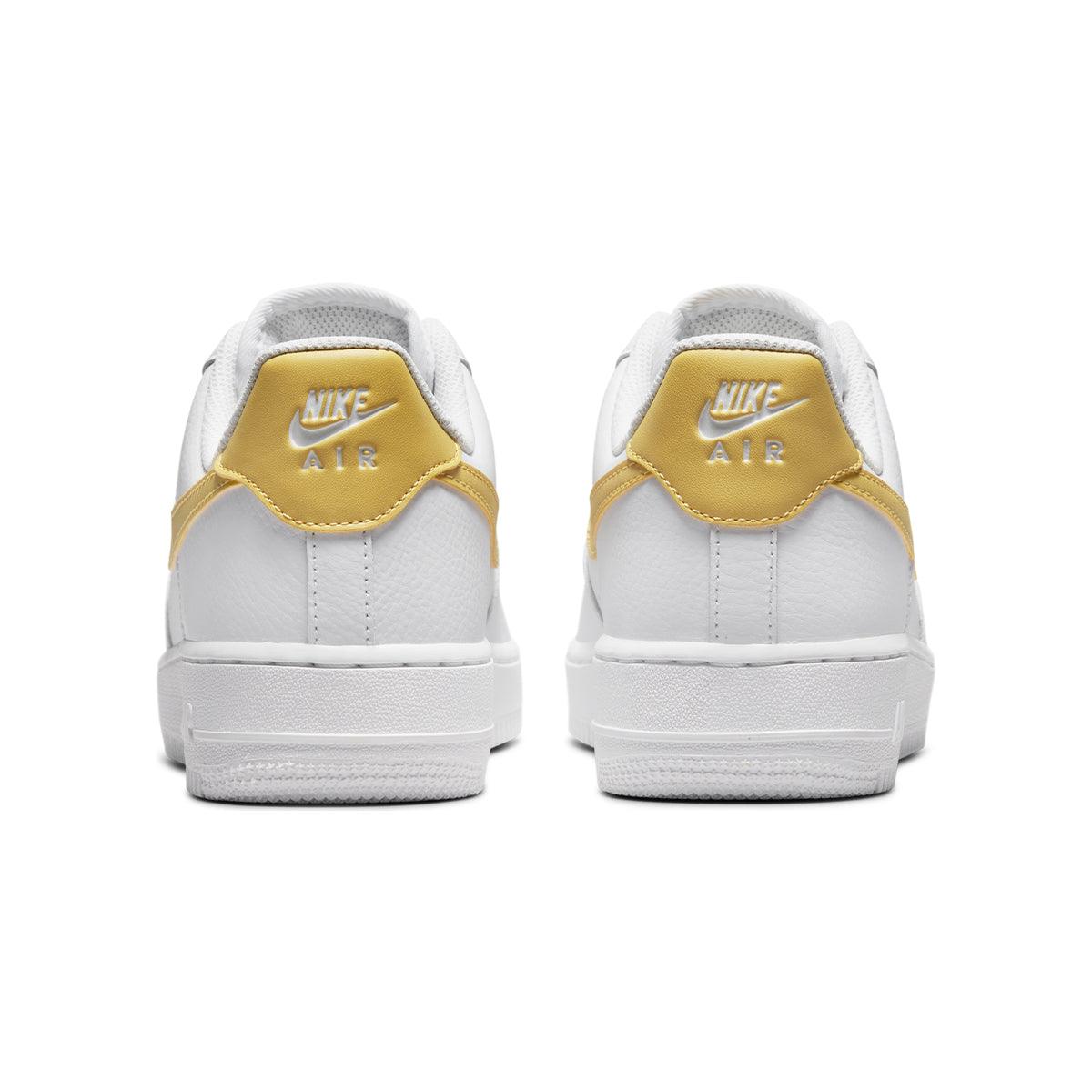 Wmns Air Force 1 '07 'White Saturn Gold'