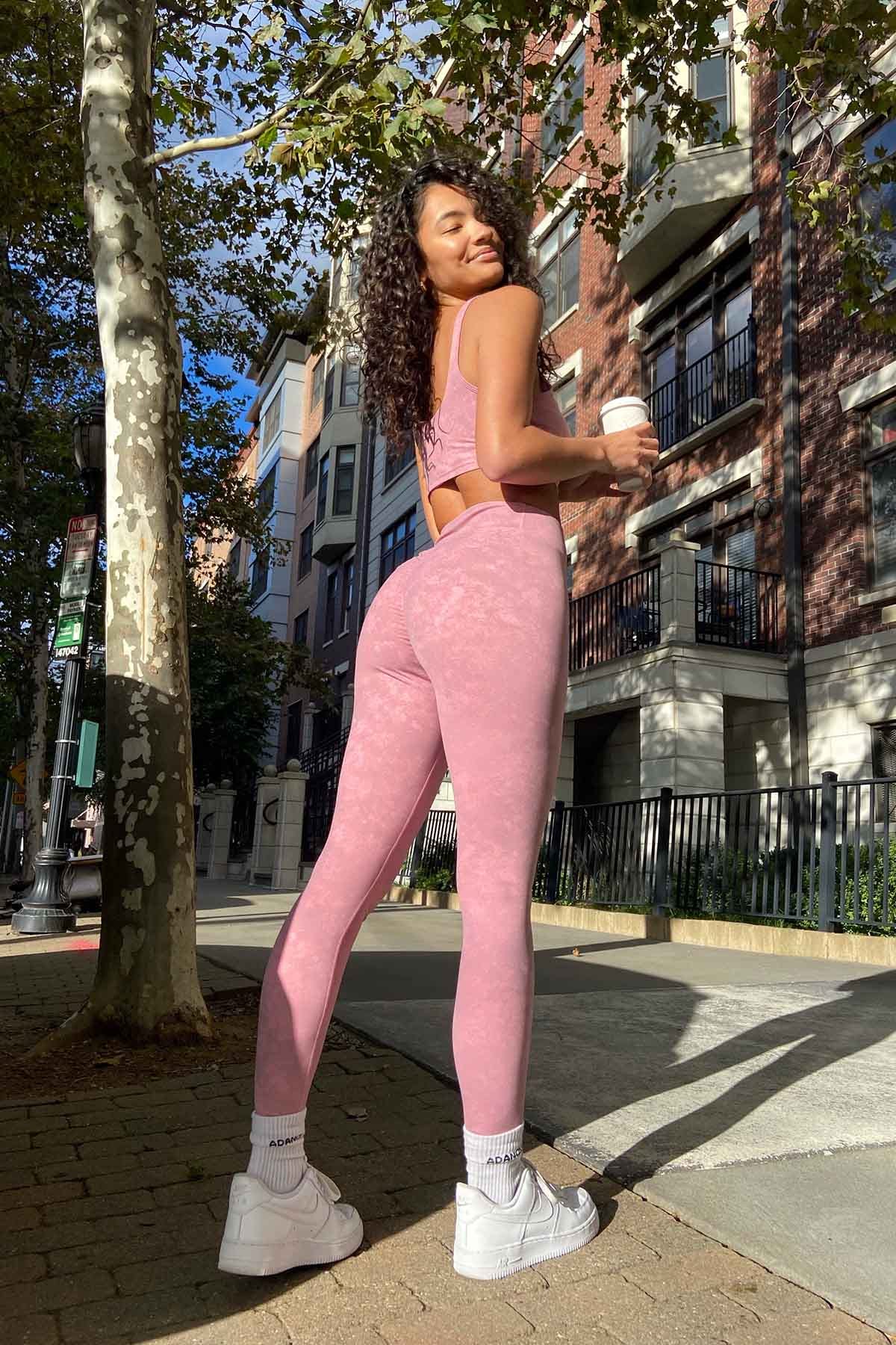 Snow Acid Wash Full Length Legging With Ruched Sculpt Back