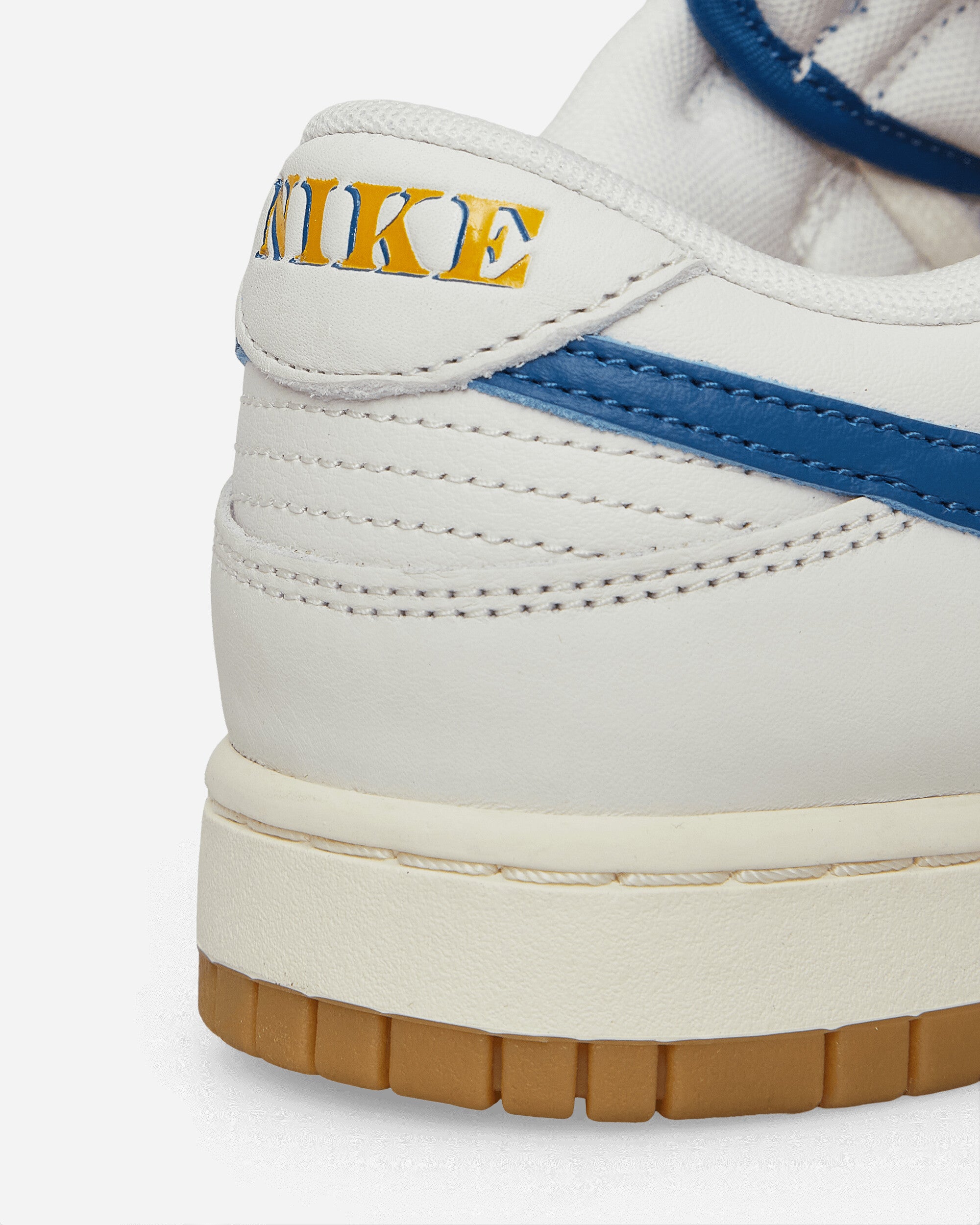 Dunk Low SE Sneakers Sail / Dark Marina Blue